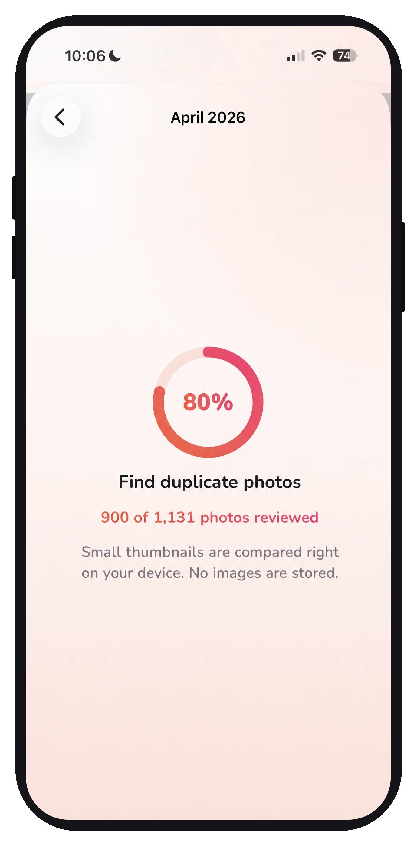 Huppla finds duplicate photos right on your own device