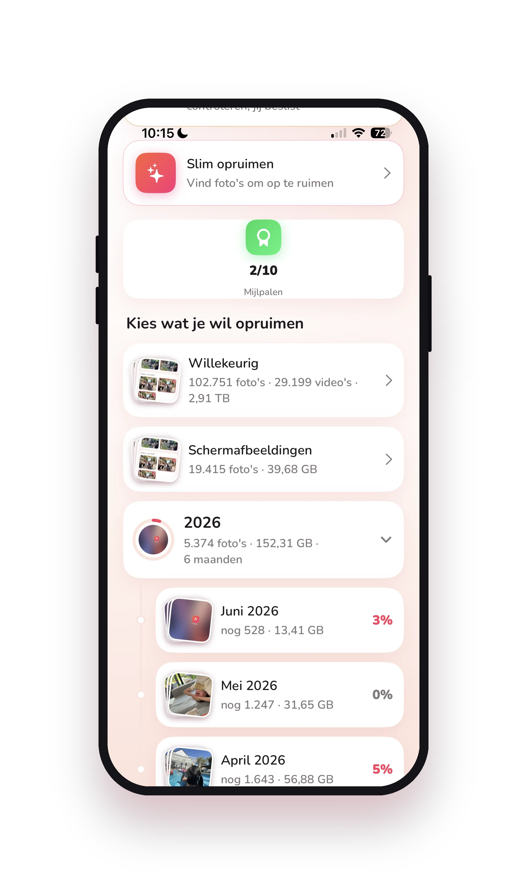 Het overzicht van Huppla met je foto’s per maand en hoeveel procent al is opgeruimd