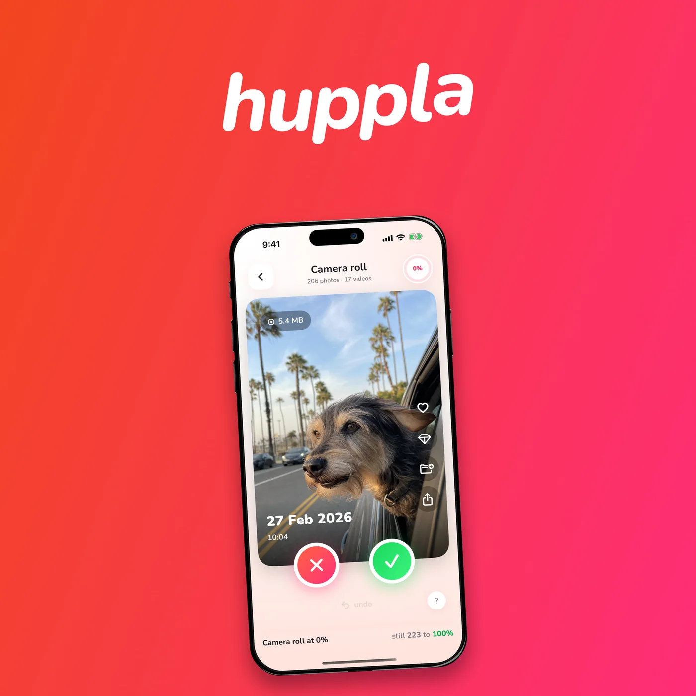 Huppla image on brand gradient